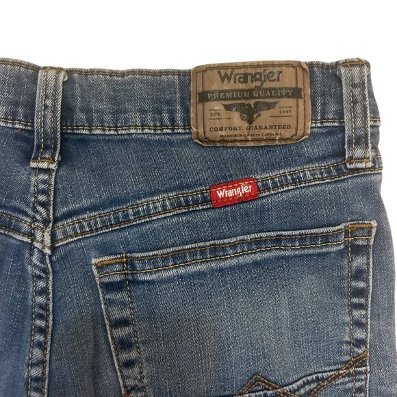 Wrangler Slim Straight. Women's 28x30 - Picture 5 of 8